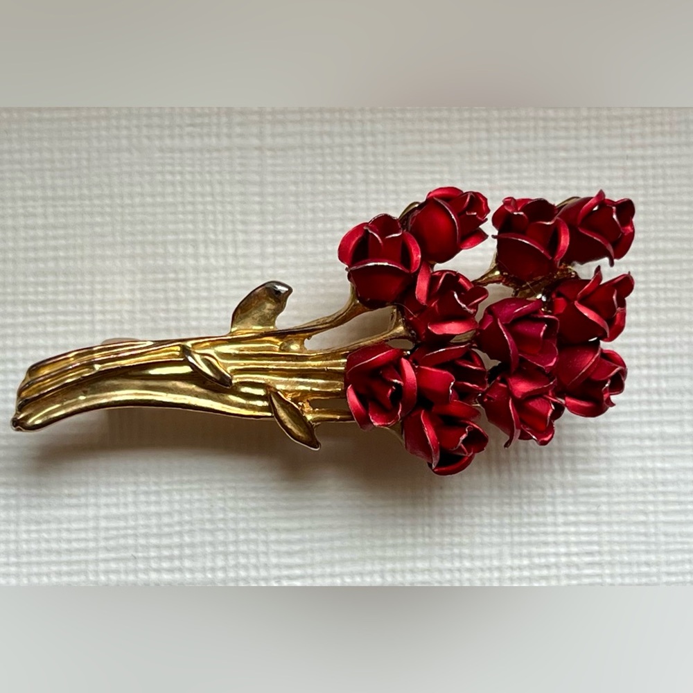 Vintage Dozen Roses Pin - Picture 3 of 8